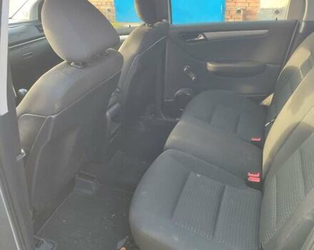 Серый Мерседес Б-класс, объемом двигателя 1.5 л и пробегом 208 тыс. км за 4500 $, фото 4 на Automoto.ua