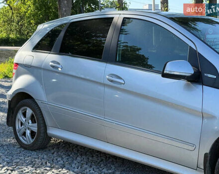 Мерседес Б-класс 2009 в Стрые на Automoto.ua Серый Мерседес Б-класс, объемом двигателя 2.03 л и пробегом 255 тыс. км за 5599 $, фото 8 на Automoto.ua