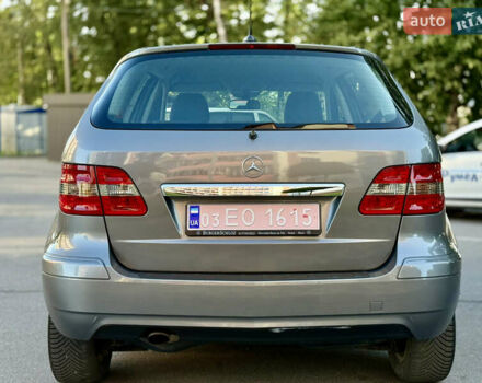 Мерседес Б-класс 2009 в Тернополе на Automoto.ua Серый Мерседес Б-класс, объемом двигателя 1.7 л и пробегом 196 тыс. км за 6800 $, фото 8 на Automoto.ua