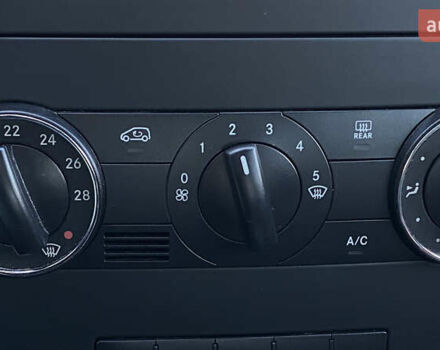 Серый Мерседес Б-класс, объемом двигателя 1.5 л и пробегом 133 тыс. км за 7000 $, фото 32 на Automoto.ua