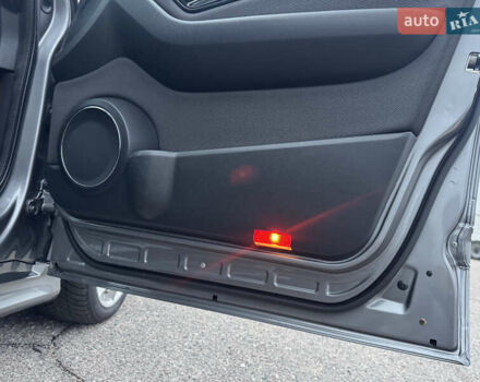 Сірий Мерседес Б-клас, об'ємом двигуна 1.7 л та пробігом 205 тис. км за 9100 $, фото 61 на Automoto.ua