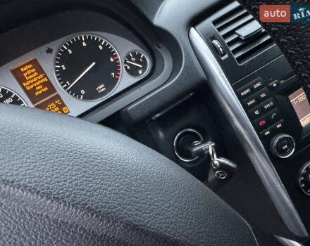 Сірий Мерседес Б-клас, об'ємом двигуна 1.7 л та пробігом 205 тис. км за 9100 $, фото 30 на Automoto.ua