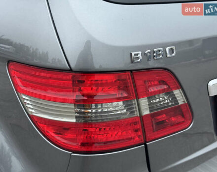 Сірий Мерседес Б-клас, об'ємом двигуна 1.7 л та пробігом 205 тис. км за 9100 $, фото 21 на Automoto.ua