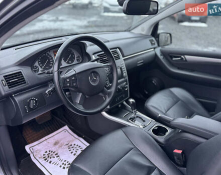 Серый Мерседес Б-класс, объемом двигателя 1.7 л и пробегом 219 тыс. км за 8250 $, фото 17 на Automoto.ua