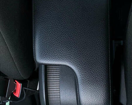 Серый Мерседес Б-класс, объемом двигателя 1.5 л и пробегом 133 тыс. км за 7000 $, фото 38 на Automoto.ua