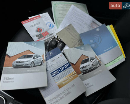 Серый Мерседес Б-класс, объемом двигателя 1.7 л и пробегом 219 тыс. км за 8250 $, фото 33 на Automoto.ua