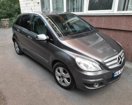 Сірий Мерседес Б-клас, об'ємом двигуна 2 л та пробігом 256 тис. км за 6100 $, фото 9 на Automoto.ua