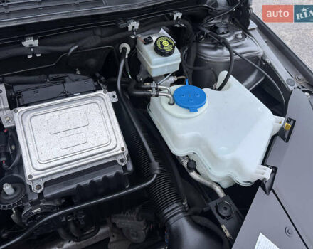 Сірий Мерседес Б-клас, об'ємом двигуна 1.7 л та пробігом 205 тис. км за 9100 $, фото 68 на Automoto.ua