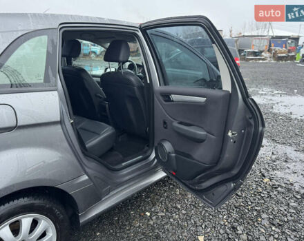 Серый Мерседес Б-класс, объемом двигателя 1.7 л и пробегом 219 тыс. км за 8250 $, фото 22 на Automoto.ua