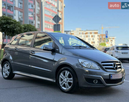 Мерседес Б-класс 2009 в Тернополе на Automoto.ua Серый Мерседес Б-класс, объемом двигателя 1.7 л и пробегом 196 тыс. км за 6800 $, фото 1 на Automoto.ua