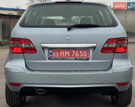 Серый Мерседес Б-класс, объемом двигателя 1.7 л и пробегом 119 тыс. км за 8900 $, фото 8 на Automoto.ua
