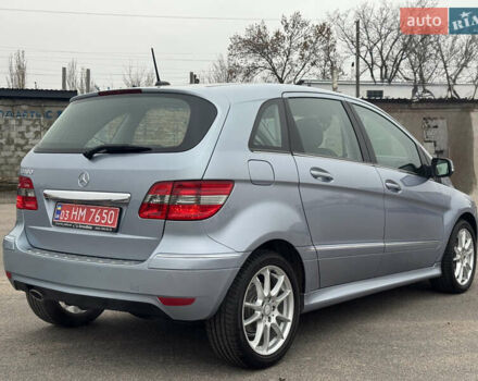 Серый Мерседес Б-класс, объемом двигателя 1.7 л и пробегом 119 тыс. км за 8900 $, фото 14 на Automoto.ua