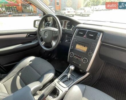 Серый Мерседес Б-класс, объемом двигателя 1.99 л и пробегом 162 тыс. км за 9400 $, фото 14 на Automoto.ua
