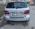 Сірий Мерседес Б-клас, об'ємом двигуна 1.7 л та пробігом 204 тис. км за 9000 $, фото 11 на Automoto.ua