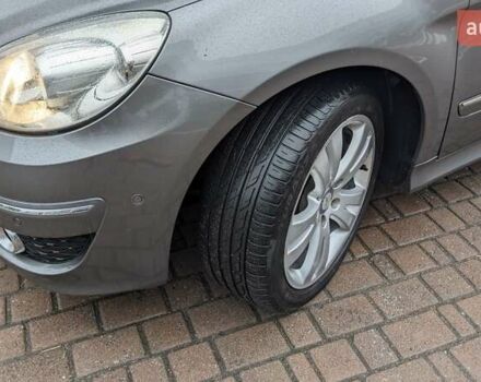 Серый Мерседес Б-класс, объемом двигателя 2 л и пробегом 155 тыс. км за 7800 $, фото 8 на Automoto.ua