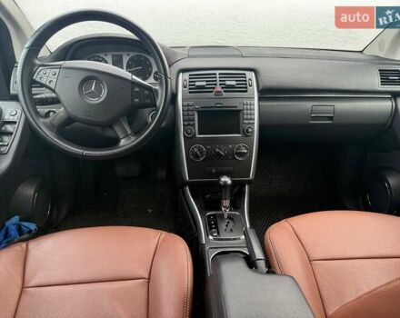 Сірий Мерседес Б-клас, об'ємом двигуна 1.7 л та пробігом 77 тис. км за 6000 $, фото 13 на Automoto.ua