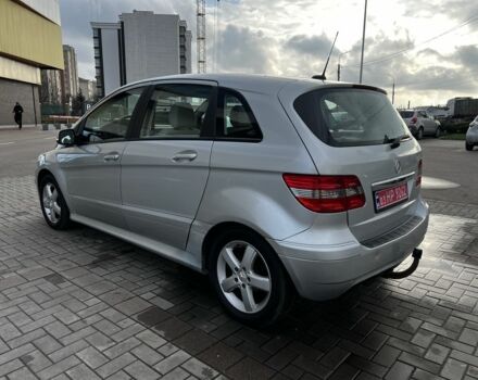 Серый Мерседес Б-класс, объемом двигателя 1.7 л и пробегом 139 тыс. км за 6990 $, фото 3 на Automoto.ua