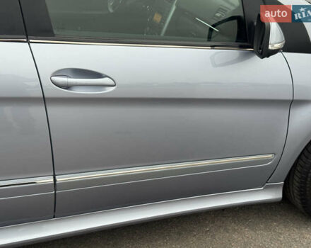 Серый Мерседес Б-класс, объемом двигателя 1.7 л и пробегом 119 тыс. км за 8900 $, фото 11 на Automoto.ua