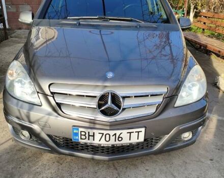 Сірий Мерседес Б-клас, об'ємом двигуна 2.03 л та пробігом 193 тис. км за 9200 $, фото 7 на Automoto.ua