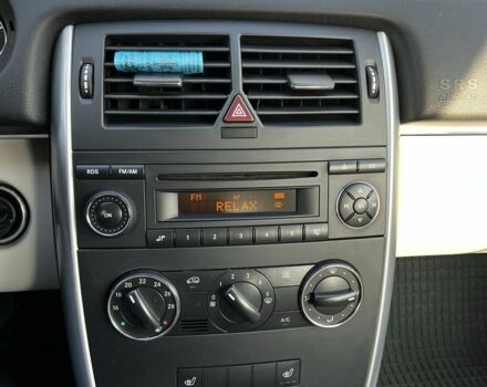 Серый Мерседес Б-класс, объемом двигателя 1.7 л и пробегом 139 тыс. км за 6990 $, фото 18 на Automoto.ua