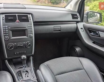 Серый Мерседес Б-класс, объемом двигателя 2 л и пробегом 155 тыс. км за 7800 $, фото 13 на Automoto.ua