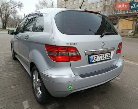 Сірий Мерседес Б-клас, об'ємом двигуна 1.7 л та пробігом 79 тис. км за 8600 $, фото 1 на Automoto.ua