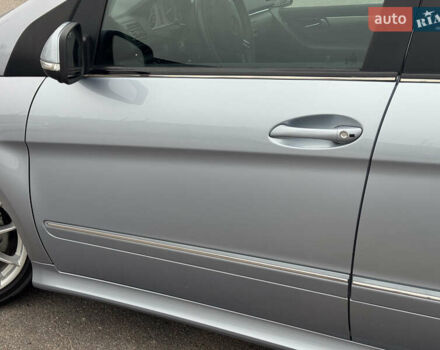 Серый Мерседес Б-класс, объемом двигателя 1.7 л и пробегом 119 тыс. км за 8900 $, фото 3 на Automoto.ua