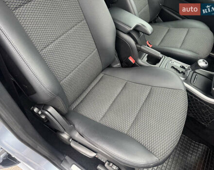 Серый Мерседес Б-класс, объемом двигателя 1.7 л и пробегом 119 тыс. км за 8900 $, фото 59 на Automoto.ua