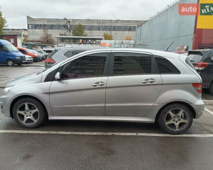 Мерседес Б-класс 2010 в Киеве на Automoto.ua Серый Мерседес Б-класс, объемом двигателя 1.7 л и пробегом 170 тыс. км за 7500 $, фото 6 на Automoto.ua