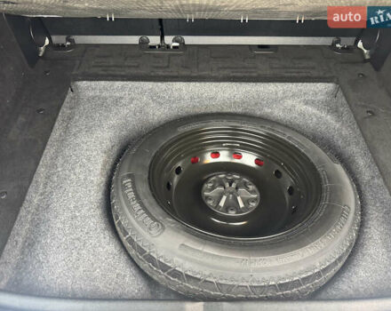 Серый Мерседес Б-класс, объемом двигателя 1.7 л и пробегом 119 тыс. км за 8900 $, фото 50 на Automoto.ua