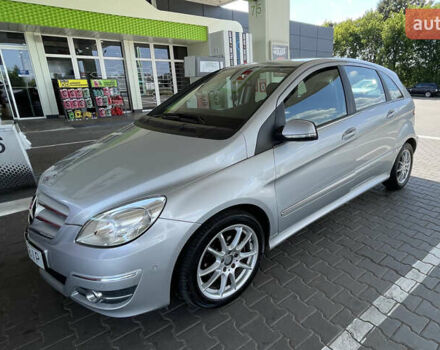 Серый Мерседес Б-класс, объемом двигателя 1.99 л и пробегом 162 тыс. км за 9400 $, фото 2 на Automoto.ua