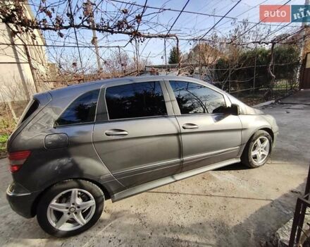 Сірий Мерседес Б-клас, об'ємом двигуна 2.03 л та пробігом 193 тис. км за 9200 $, фото 3 на Automoto.ua