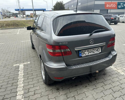 Сірий Мерседес Б-клас, об'ємом двигуна 1.99 л та пробігом 220 тис. км за 8700 $, фото 20 на Automoto.ua
