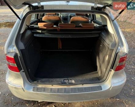 Сірий Мерседес Б-клас, об'ємом двигуна 1.7 л та пробігом 77 тис. км за 6000 $, фото 14 на Automoto.ua