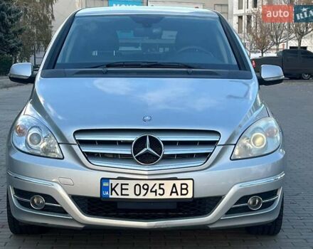 Сірий Мерседес Б-клас, об'ємом двигуна 1.99 л та пробігом 155 тис. км за 7200 $, фото 2 на Automoto.ua