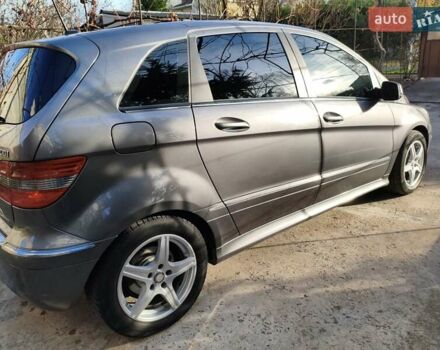 Сірий Мерседес Б-клас, об'ємом двигуна 2.03 л та пробігом 193 тис. км за 9200 $, фото 1 на Automoto.ua
