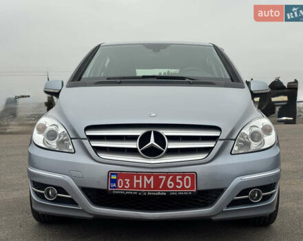 Серый Мерседес Б-класс, объемом двигателя 1.7 л и пробегом 119 тыс. км за 8900 $, фото 17 на Automoto.ua