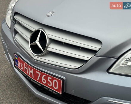 Серый Мерседес Б-класс, объемом двигателя 1.7 л и пробегом 119 тыс. км за 8900 $, фото 21 на Automoto.ua