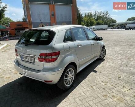 Серый Мерседес Б-класс, объемом двигателя 1.99 л и пробегом 162 тыс. км за 9400 $, фото 8 на Automoto.ua