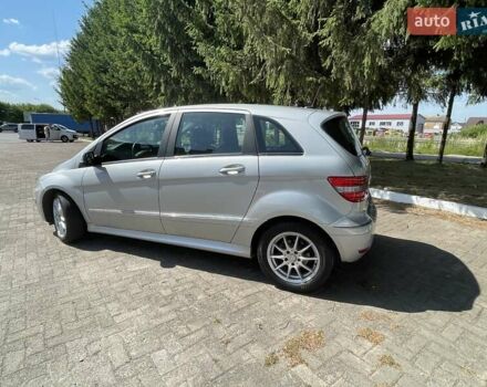 Серый Мерседес Б-класс, объемом двигателя 1.99 л и пробегом 162 тыс. км за 9400 $, фото 5 на Automoto.ua