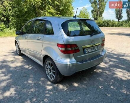 Сірий Мерседес Б-клас, об'ємом двигуна 2 л та пробігом 190 тис. км за 7800 $, фото 5 на Automoto.ua