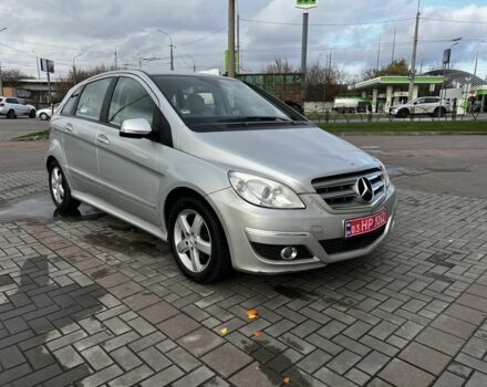 Серый Мерседес Б-класс, объемом двигателя 1.7 л и пробегом 139 тыс. км за 6990 $, фото 1 на Automoto.ua