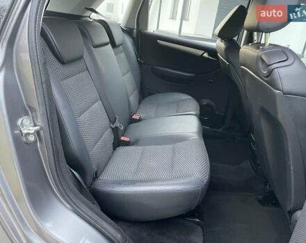 Сірий Мерседес Б-клас, об'ємом двигуна 1.7 л та пробігом 195 тис. км за 8300 $, фото 25 на Automoto.ua