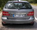 Серый Мерседес Б-класс, объемом двигателя 2 л и пробегом 240 тыс. км за 7500 $, фото 3 на Automoto.ua