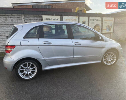 Серый Мерседес Б-класс, объемом двигателя 1.7 л и пробегом 190 тыс. км за 11500 $, фото 4 на Automoto.ua