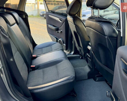 Серый Мерседес Б-класс, объемом двигателя 2.03 л и пробегом 178 тыс. км за 8950 $, фото 27 на Automoto.ua