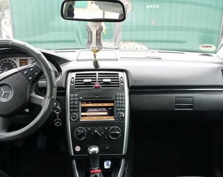 Серый Мерседес Б-класс, объемом двигателя 1.99 л и пробегом 254 тыс. км за 9300 $, фото 29 на Automoto.ua