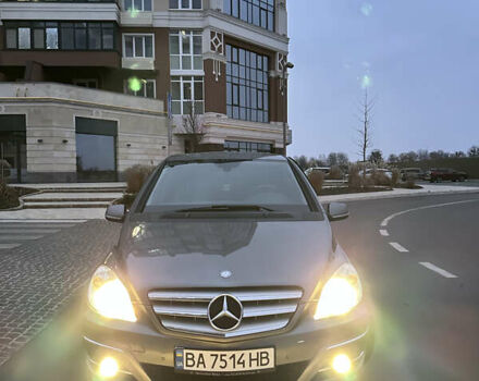 Серый Мерседес Б-класс, объемом двигателя 1.99 л и пробегом 174 тыс. км за 7500 $, фото 9 на Automoto.ua