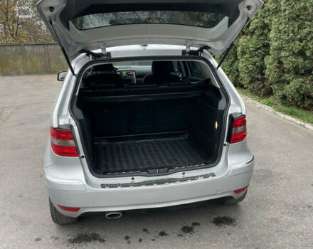 Сірий Мерседес Б-клас, об'ємом двигуна 2.03 л та пробігом 103 тис. км за 10700 $, фото 24 на Automoto.ua