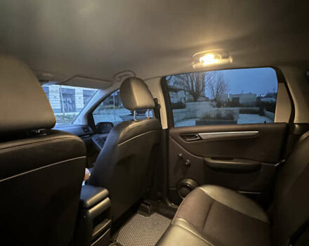 Серый Мерседес Б-класс, объемом двигателя 1.99 л и пробегом 174 тыс. км за 7500 $, фото 29 на Automoto.ua